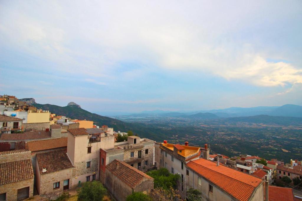 Appartamenti Nicolò Baunei Esterno foto